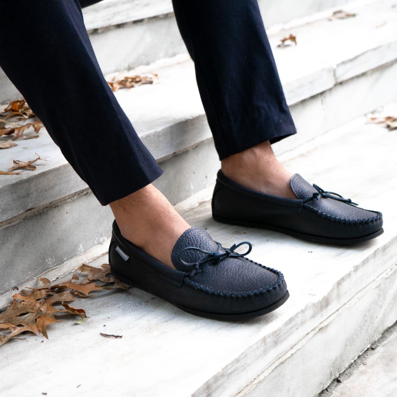 Moccasin sales shoes black