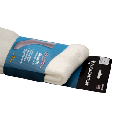 FOUNDATION® DIABETIC AIR CUSHION WIDE CALF CREW SOCKS - WHITE